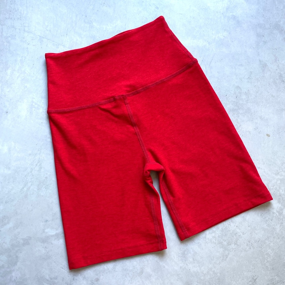 Beyond Yoga Biker Short Small